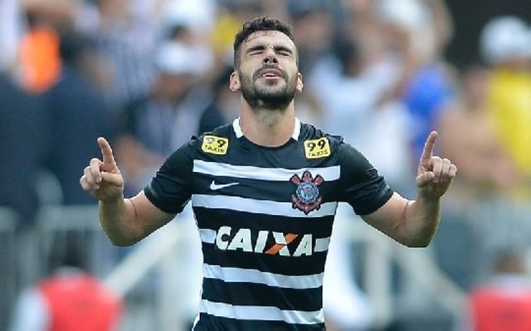 Il Palermo in pressing su Bruno Henrique, offerta importante