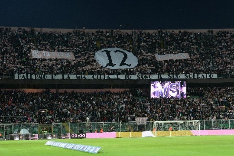 La partita sugli spalti con 10mila cuori rosanero