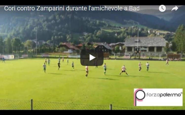 I cori contro Zamparini durante l'amichevole a Bad
