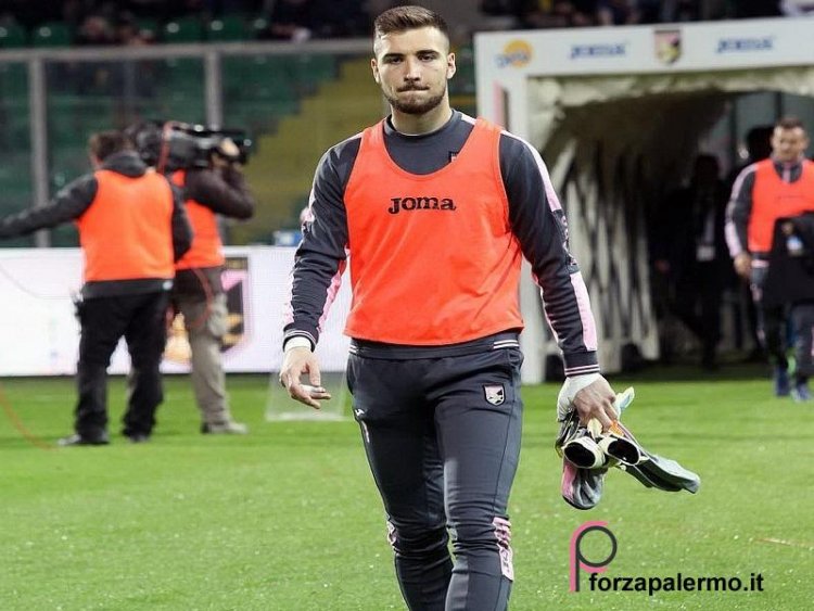 Carpi-Palermo: Posavec torna tra i pali. Le formazioni ufficiali