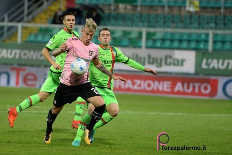 Manca il gol, ma è La Gumina show al Barbera