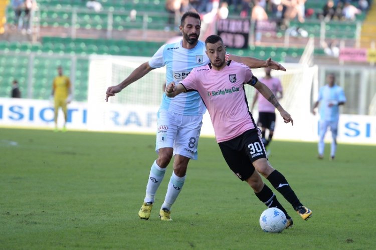 Spezia-Palermo: Pomini dal 1'. Nestorovski in attacco