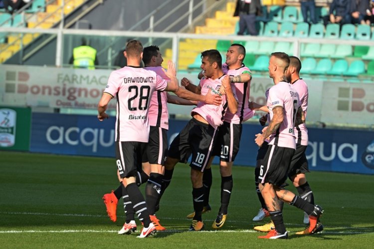 Il Palermo e i gol presi nel finale, un problema da risolvere