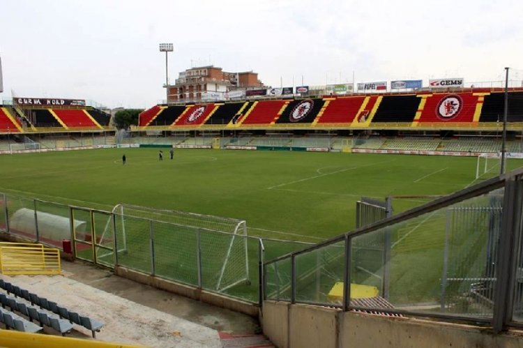 Ufficiale: Foggia-Bari, trasferta vietata ai tifosi baresi