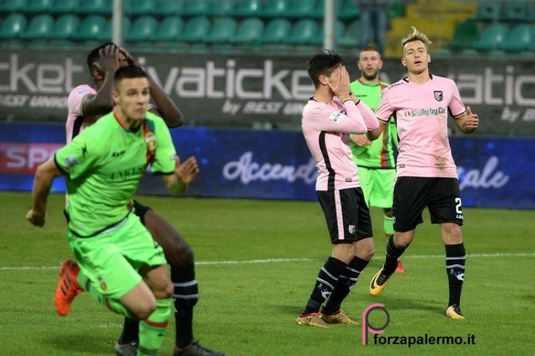 Ternana-Palermo: De Canio ne convoca ventuno