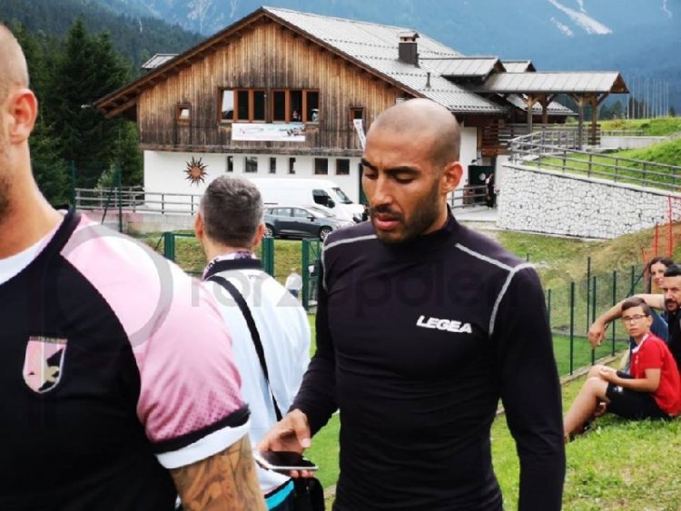 Aleesami fa ventisette anni, gli auguri del Palermo
