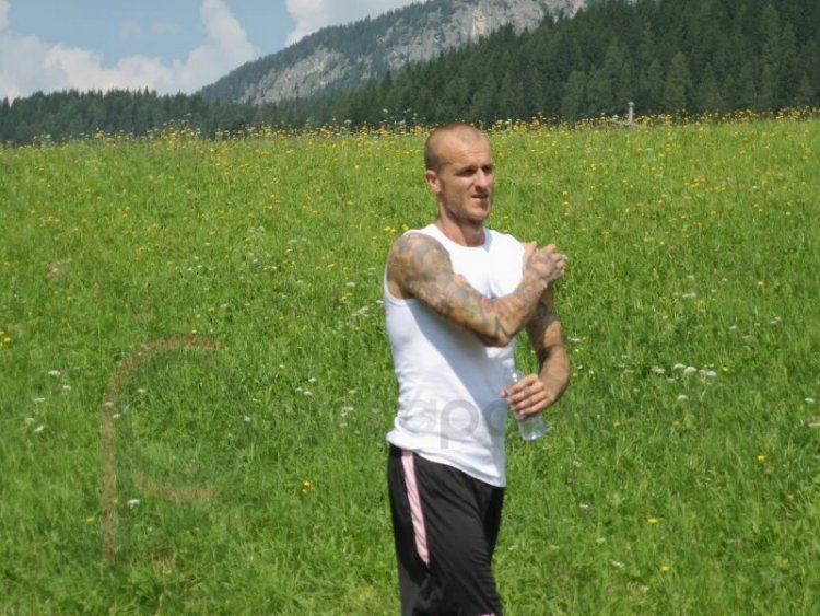 Struna è pronto, flop Nestorovski