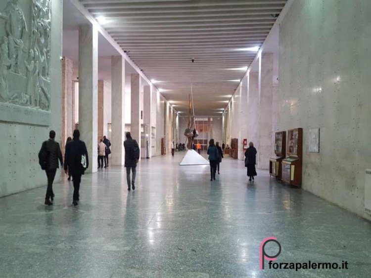 Il Palermo affonda i colpi: oggi ricorso al Tar e fideiussione