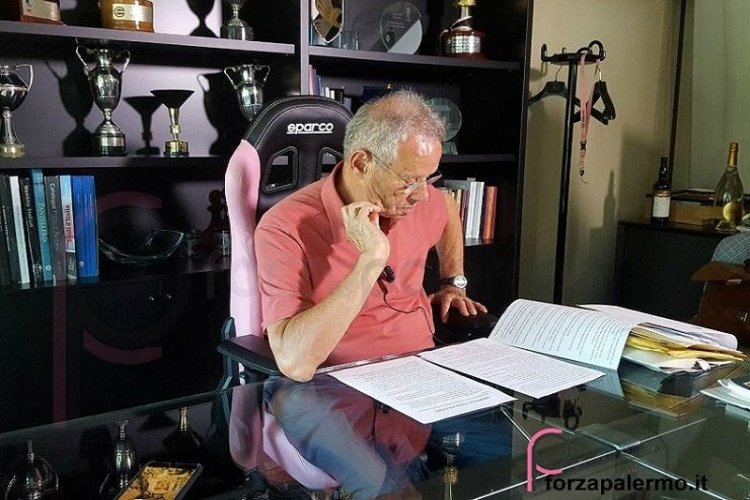Monte ingaggi: Zamparini chiede la spalmatura
