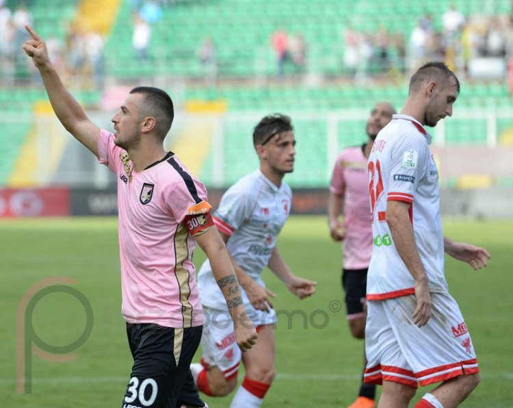 Squadre col turno di riposo: Palermo primo in classifica