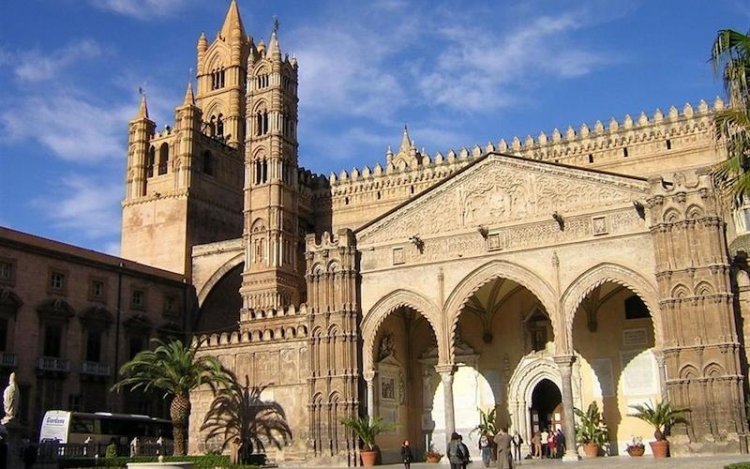 Tragedia Casteldaccia, ai funerali anche tre rosanero