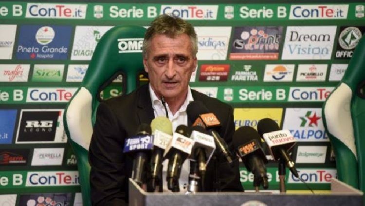 Foscarini: «Spero che il Palermo sia distratto, ma non credo»