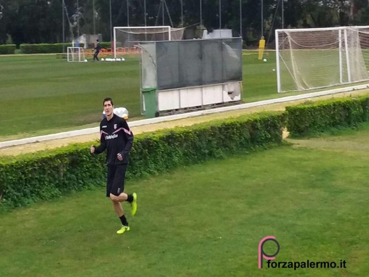 Palermo, Moreo ancora out