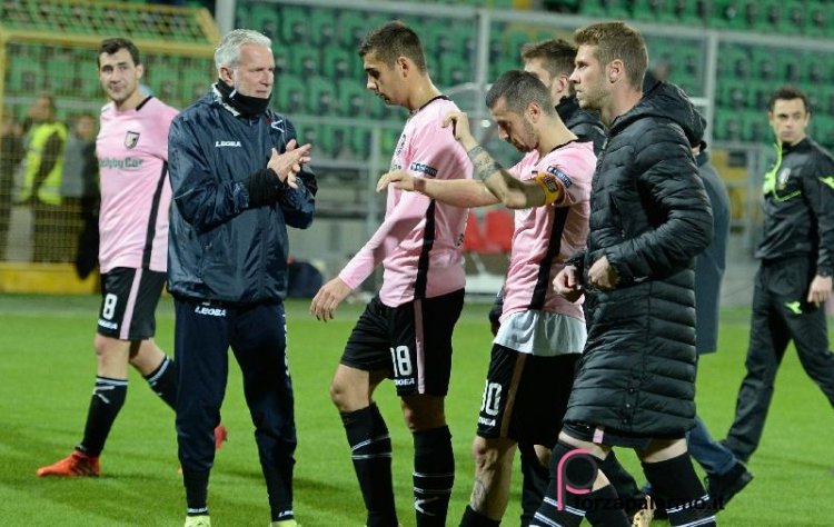 Palermo in D, continua la diaspora dei calciatori rosanero