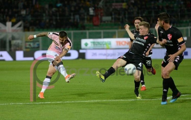 Palermo, anche il Milan su Trajkovski