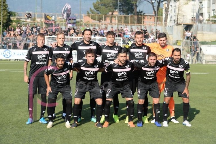 Palermo, nove giornate da dimenticare