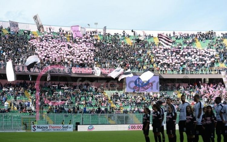 I tifosi rosanero abbattono ogni primato: pubblico da Serie A