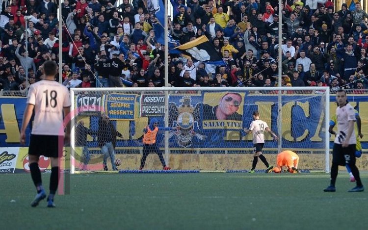 Palermo, fai attenzione fuori casa