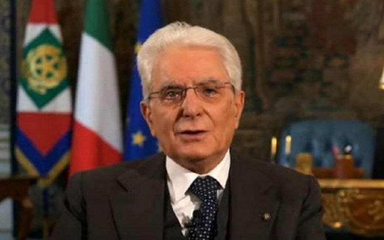  «Anche io come molti da solo a Pasqua. Vinceremo questa lotta»