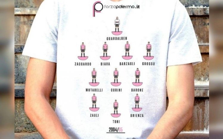 Ma quanta nostalgia c'è in questa maglia? FOTO