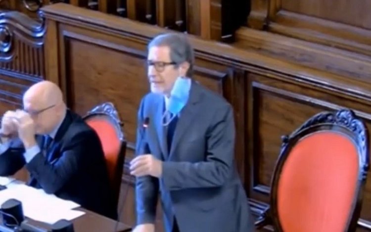 Accuse dal Parlamento. Musumeci risponde