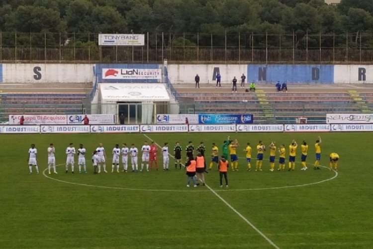 Lo sfogo: «In D non guadagniamo un ca***! E loro che fanno?»