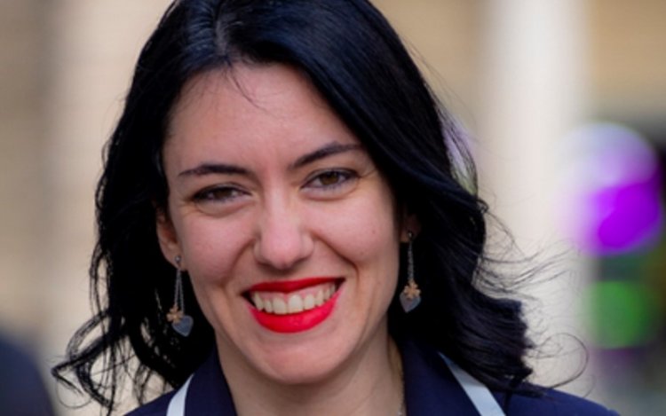 Esame di maturità, «in presenza e durerà un'ora»