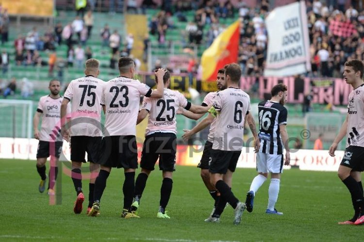 Il Palermo torna in C dopo stagione dominata 