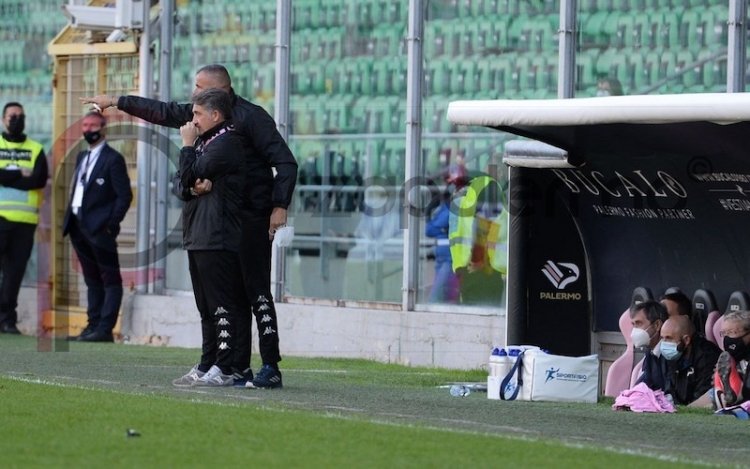 A Foggia soccombe il peggior Palermo della stagione