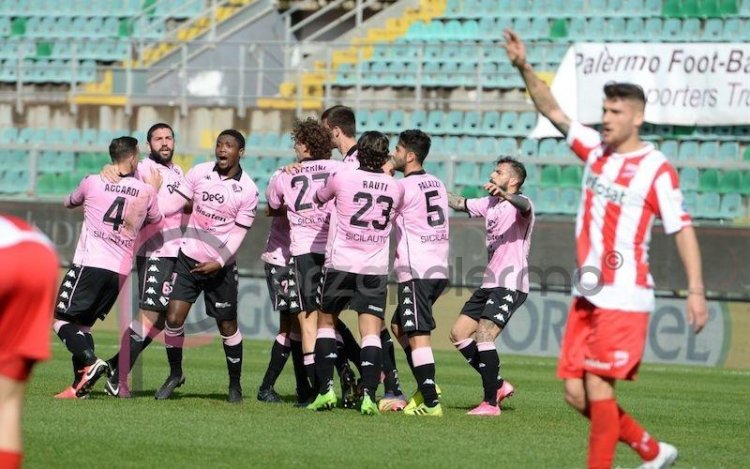 Palermo, quante pretendenti per i play off