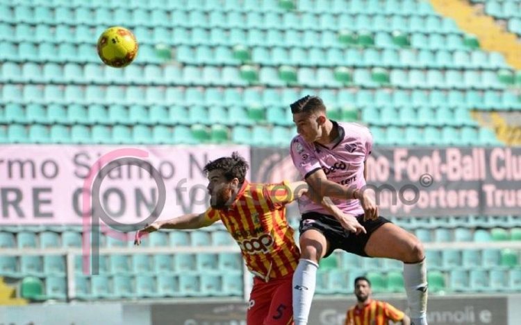 Palermo, fai attenzione. Dietro la classifica è corta 