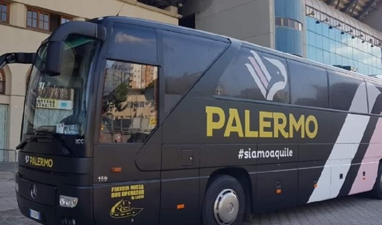 Nuovo bus per il Palermo: rinnovata partnership con Labisi