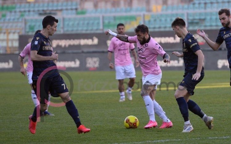 Palermo, un anno fa: differenze e pericolose somiglianze
