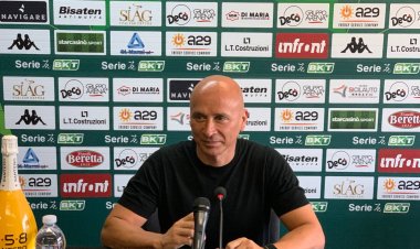 Palermo, Corini presenta il Brescia: "Noi terzi guardando le ultime 10 giornate? Bisogna essere umili"