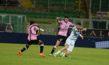 Nedelcearu: "Voltiamo subito pagina. Grazie ai tifosi e forza Palermo"