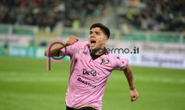 Palermo, Aurelio verso il rientro dall'infortunio. I dettagli sull'esterno rosanero