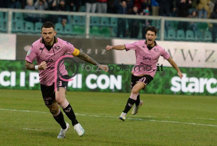 Brunori: "Tutti ci auguriamo di andare ai playoff, ora testa al Cagliari"