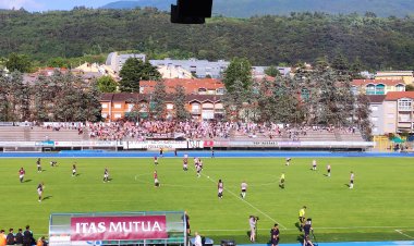 Bologna - Palermo, è 2-2 con eurogol Soleri