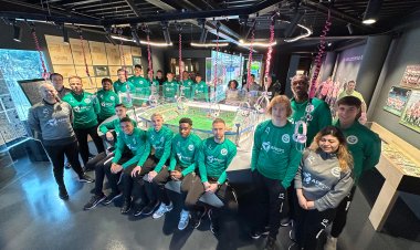 Palermo, allenamento prima del Lommel, che visita il museo