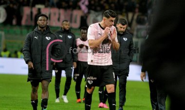 Palermo, tutti incollati allo schermo. C'è Nedelcearu a EURO 2024