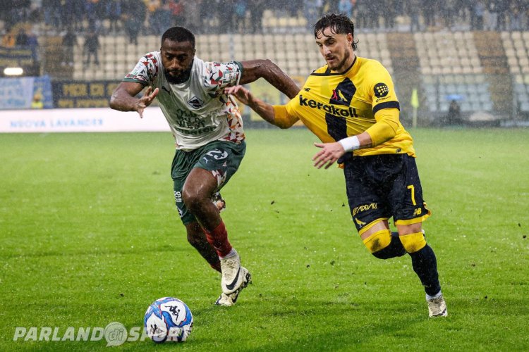 Reggiana - Palermo, i convocati di Dionisi. Diakité è nella lista