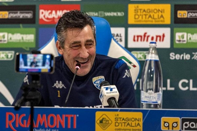 Aglietti: "Il Palermo non ha la mente libera. Sorpresa Juve Stabia"