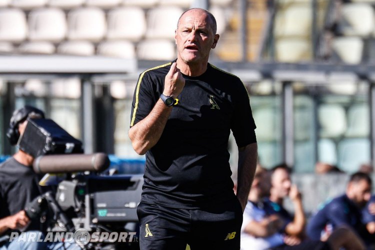 Reggiana, Bisoli: «Sabato dobbiamo battere il Palermo. Possiamo vincere con chiunque»