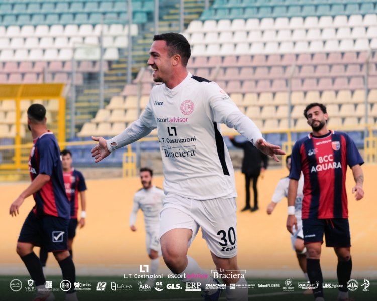 Athletic Palermo, che sballo! 4-0 al Messina e primo posto a -2
