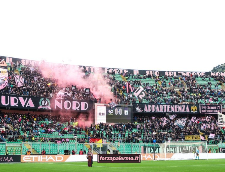Palermo, l'appello della Curva Nord 12: «Il Palermo ritorna e noi ci saremo»