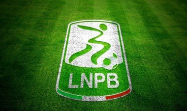 Serie B, 33ª giornata: vincono Frosinone e Palermo. Pari del Monza in extremis, Insigne show a Reggio Emilia