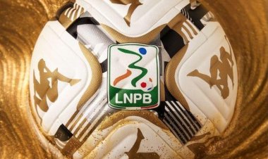 Serie B, presentato il pallone ufficiale dei playoff