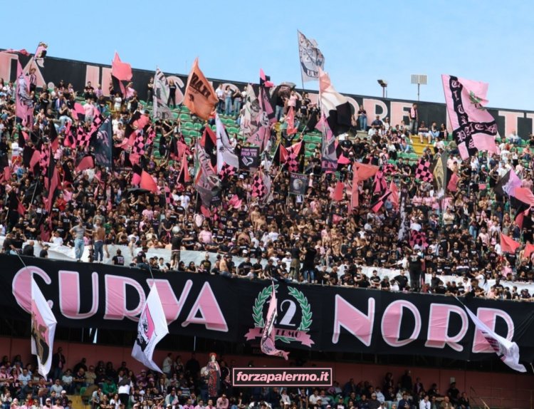 Palermo, il comunicato della CN12 sull'allenamento a porte aperte: «Non si crea così l'entusiasmo!»